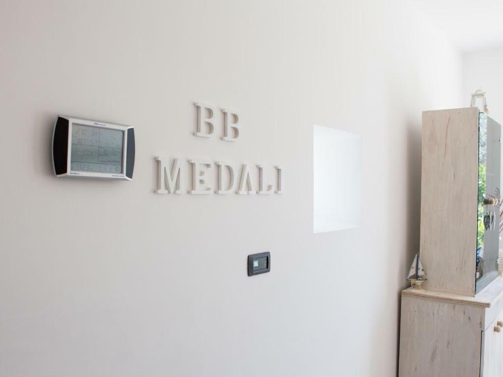 B&B Medali Vernole Eksteriør billede