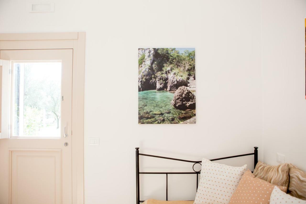 B&B Medali Vernole Eksteriør billede